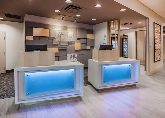 Express Carbondale By Ihg Hotel