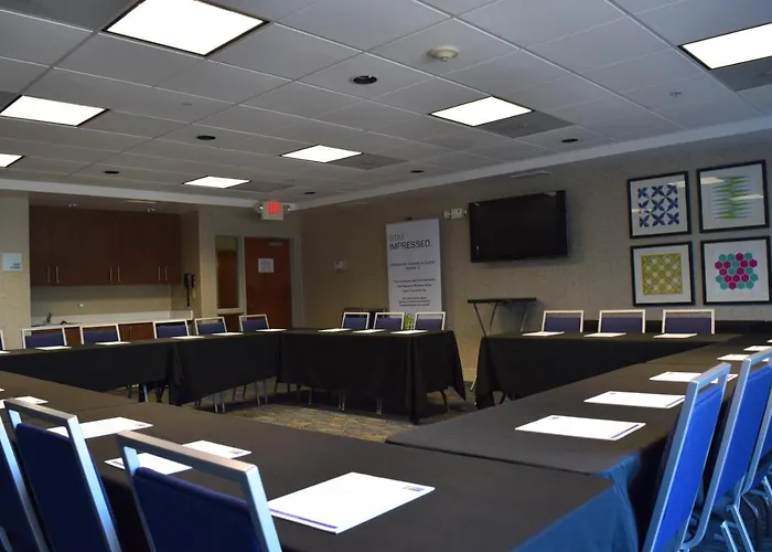 Express Carbondale By Ihg Murphysboro