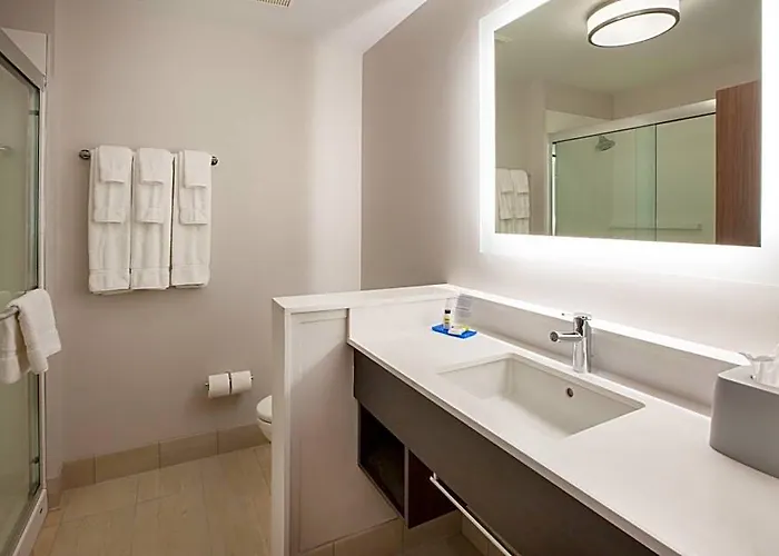 Express Carbondale By Ihg Hotel 2*