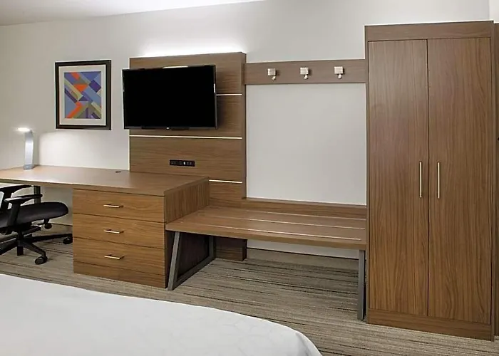 Express Carbondale By Ihg